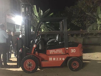 急客戶之所急，永新昌叉車服務(wù)暖人心